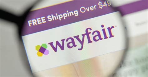 who does Wayfair ship with: Exploring the Intricacies of Online Furniture Delivery Partnerships and Their Impact on Customer Experience